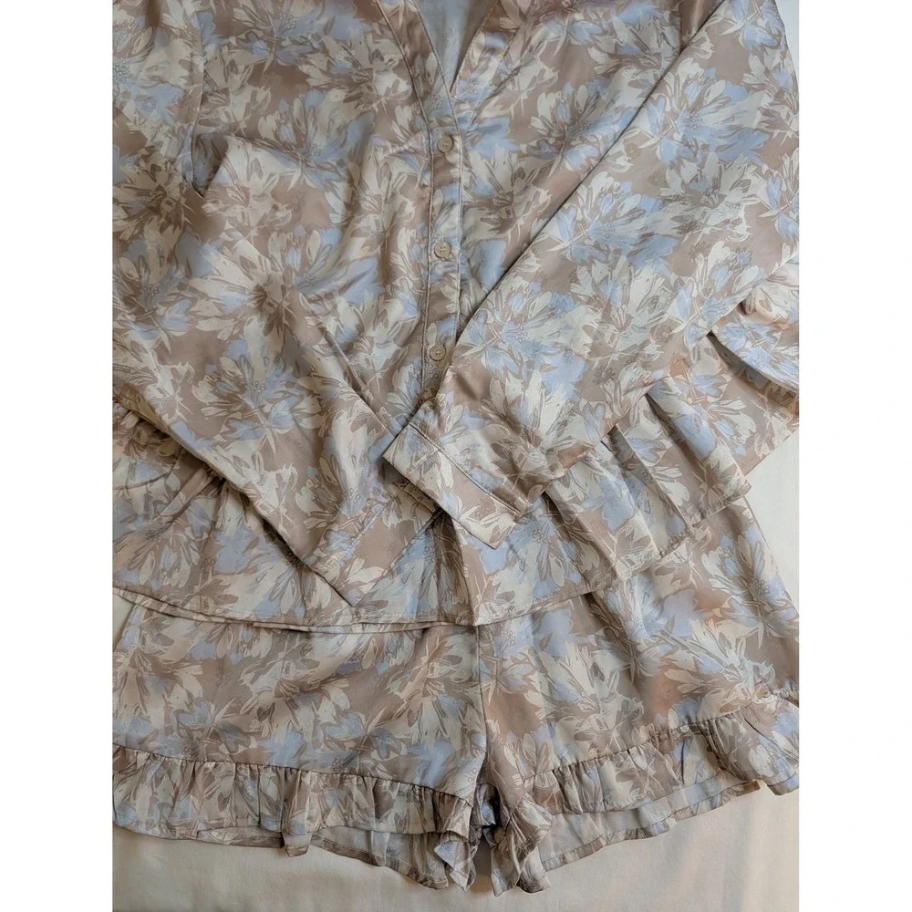 TCEC‎ Floral 2 Piece Set Womens Medium Blue Tan Peplum Top Ruffle Shorts CST1004